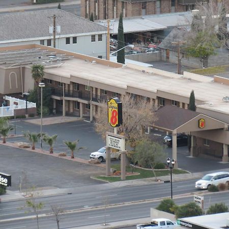 Super 8 By Wyndham St. George Ut Motel Exterior photo