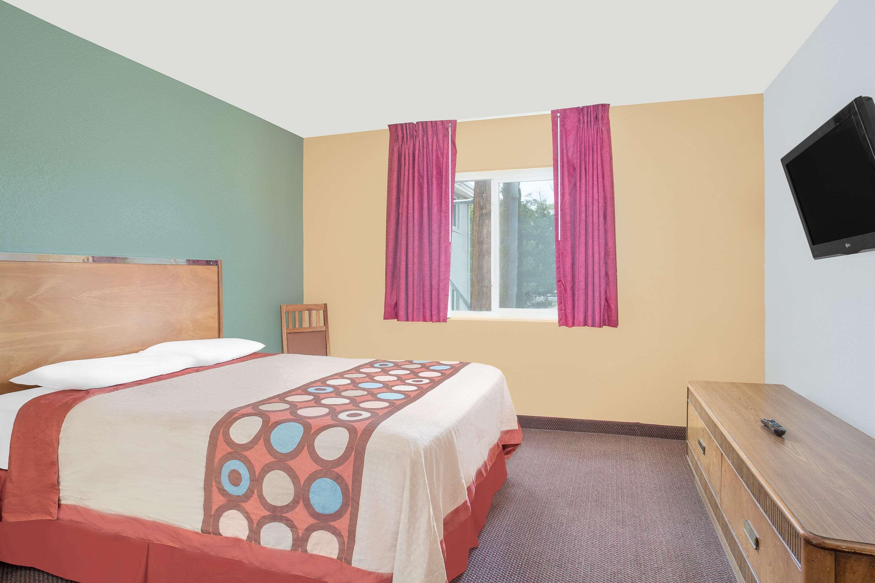 Super 8 By Wyndham St. George Ut Motel Exterior photo