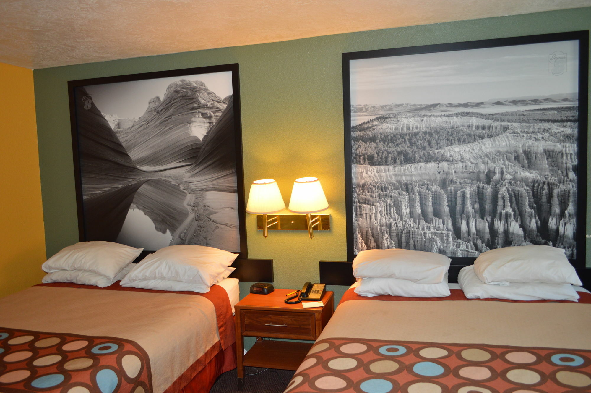 Super 8 By Wyndham St. George Ut Motel Exterior photo