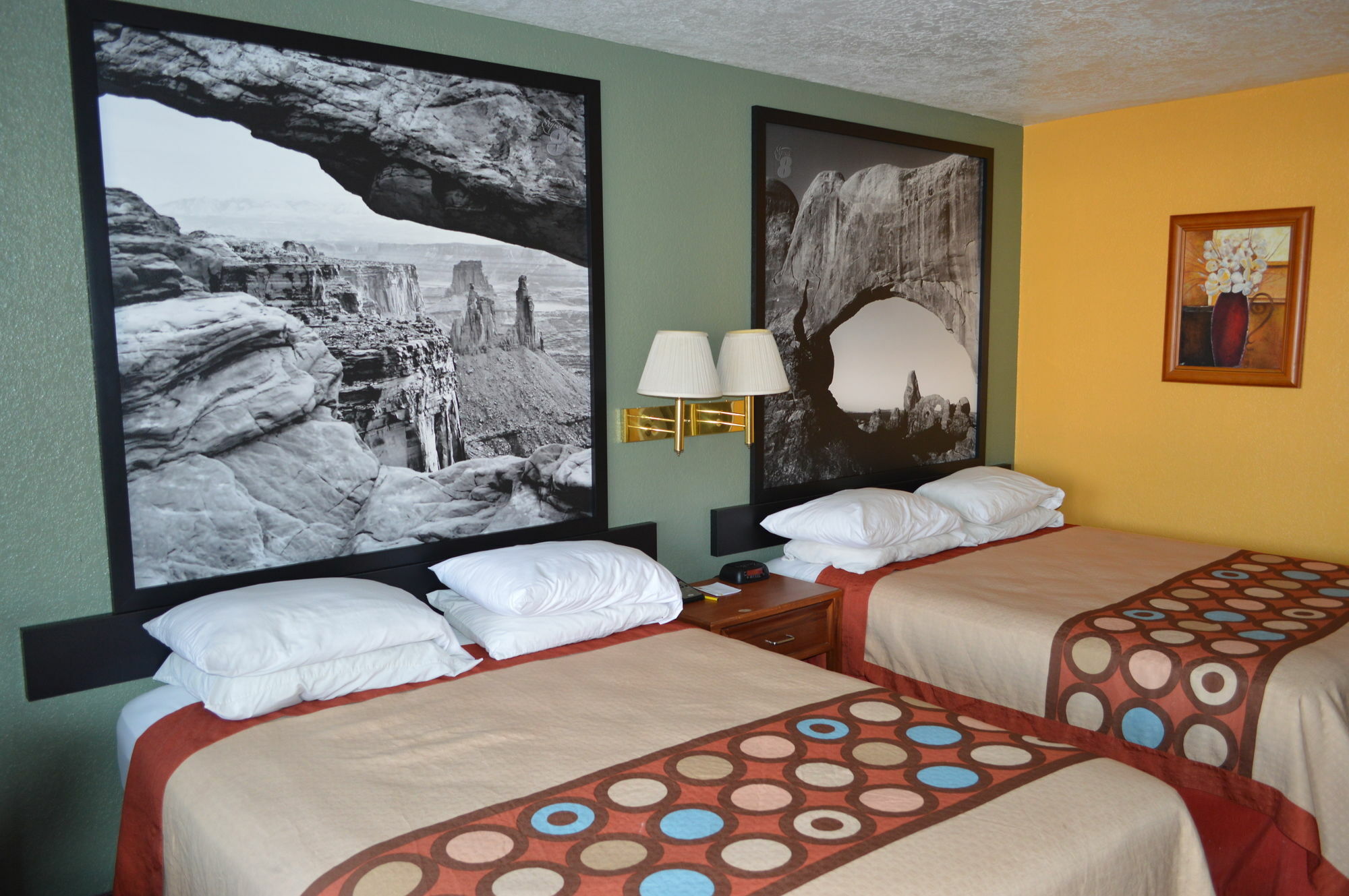Super 8 By Wyndham St. George Ut Motel Exterior photo
